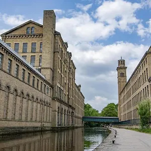 https://beautiful-relaxing-home-in-central.yorkshirehotels.net