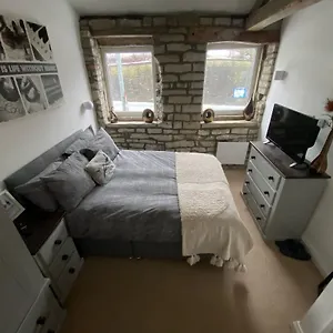 https://apt-robins-mill.yorkshirehotels.net