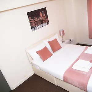 https://alphabet-city-house.cambridgehotelsuk.com